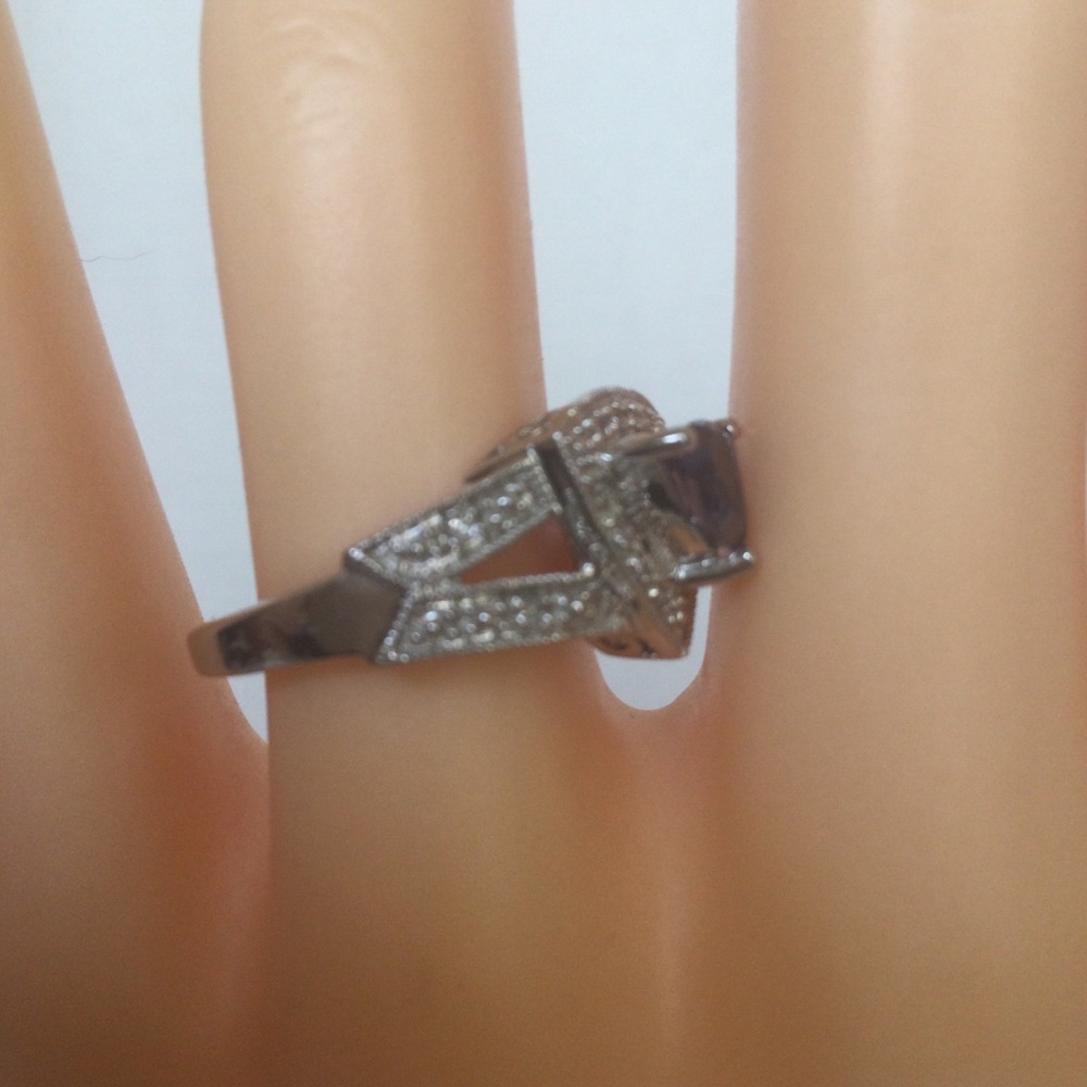 14k White Gold Tanzanite Ring - Picture 5 of 6